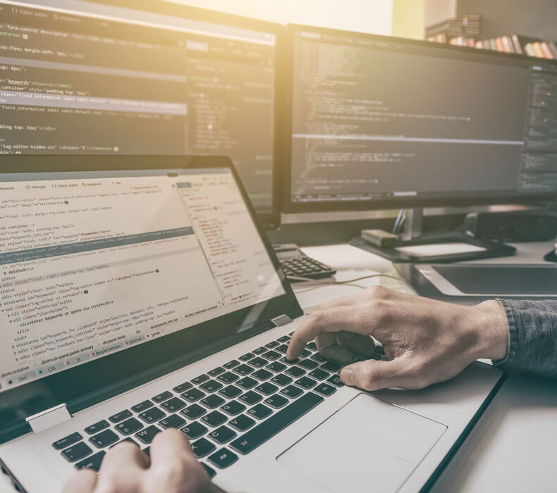 From Tutorial Zombie to Builder Brain: How I Finally Learned to Code by Building Messy Little Projects